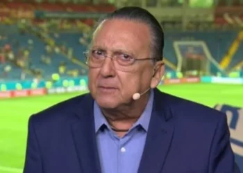 Galvão Bueno é internado após passar mal na véspera de Natal