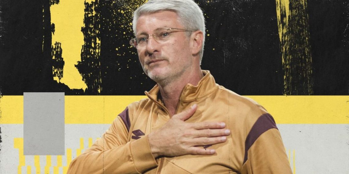 Athletico chega a acordo com Odair Hellmann para renovação de contrato