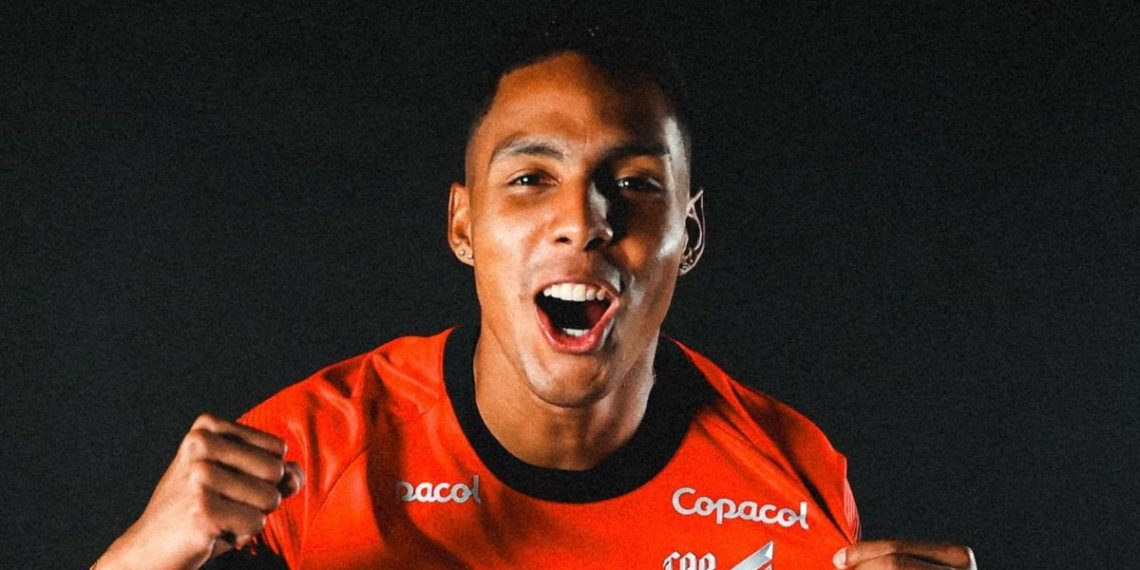 Athletico confirma colombiano como primeiro reforço para a temporada 2026