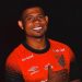 Athletico oficializa Gilberto, lateral da base do Palmeiras