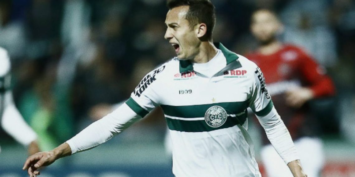 Ex-Coritiba acerta com clube da Série B para 2026