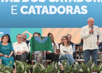 Lula defende que catadores tenham mais acesso à serviços públicos