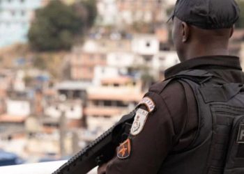 Alerj derruba vetos e restabelece “gratificação faroeste”