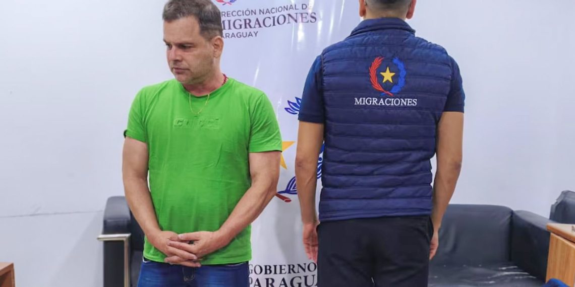 Polícia do Paraguai entrega Silvinei Vasques à PF