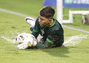 Conheça as jovens promessas do Coritiba para a estreia no Paranaense