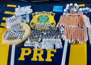 PRF apreende em Itaperuna centenas de caixas de medicamentos para emagrecimento e reposição hormonal de origem paraguaia