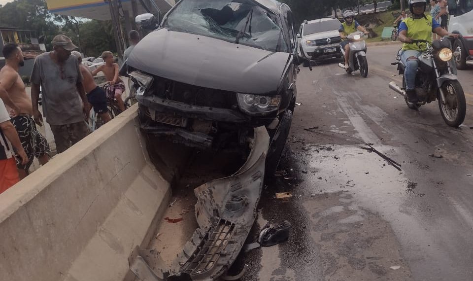 Prefeito de Quissamã, Marcelo Batista se envolve em grave acidente de trânsito em Carapebus