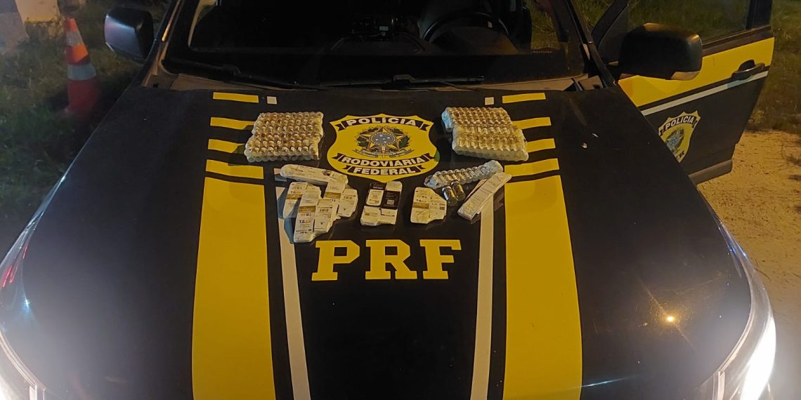 Medicamentos para emagrecimento sem registro da Anvisa são apreendidos pela PRF na BR-356