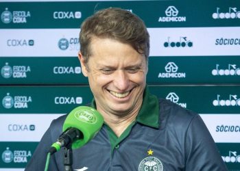 Era Seabra: Coritiba estreia equipe principal e busca recuperação no Paranaense