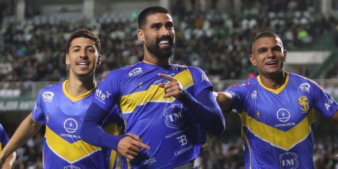 Coritiba perde pela primeira vez do São Joseense e decepciona torcida