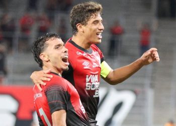 Meia do Athletico lidera ranking de participações em gols entre atletas com até 20 anos