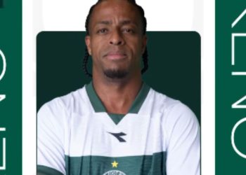 Campeão da Libertadores, Copa do Brasil e bi brasileiro, atacante é anunciado pelo Coritiba