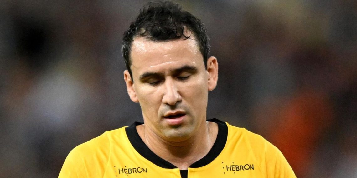 Ídolo do Athletico, Pablo negocia com rival do Sport na Série B após saída tumultuada