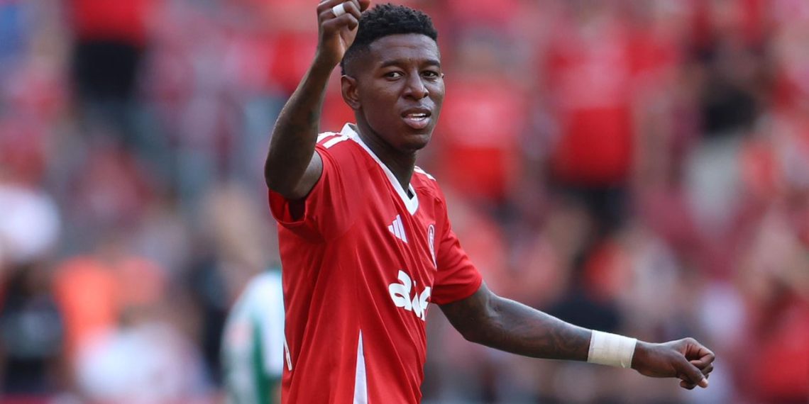 As sete maiores contratações do futebol brasileiro em 2026