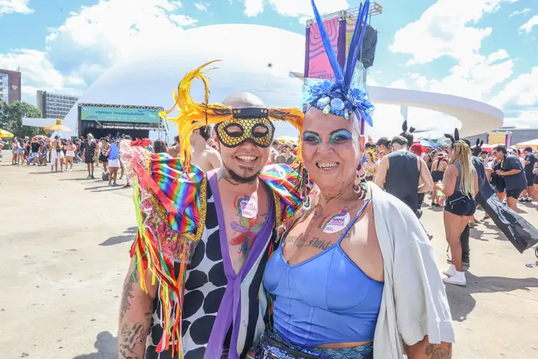 Bloco do Amor faz carnaval respeitoso e livre de preconceitos no DF