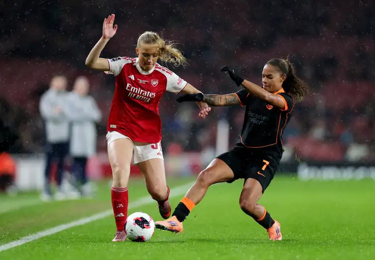 Arsenal bate Corinthians na prorrogação e fatura Mundial Feminino