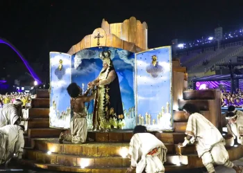 É hoje! Grupo Especial abre os desfiles do Carnaval 2026 na Sapucaí