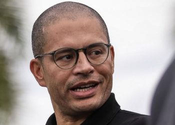 Zagueiro é liberado pelo Athletico e vai para novo clube de Alex