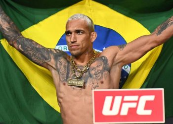 UFC: Charles do Bronx abre o jogo sobre futuro e chance de lutar por dois cinturões