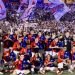 Torcida de time sem divisão dá show em primeiro jogo após 377 dias