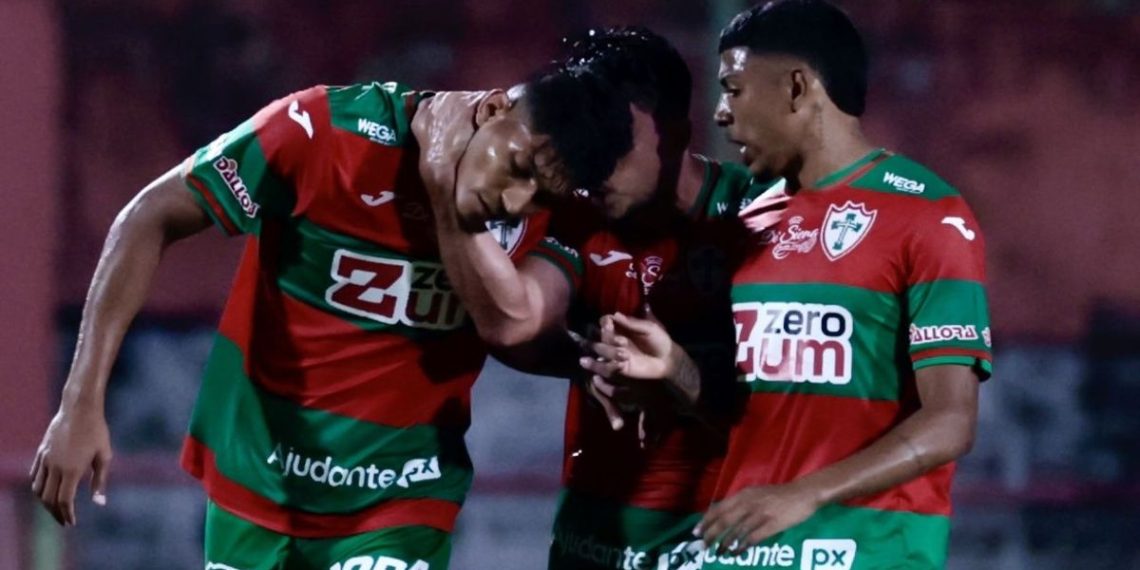 Ex-Athletico brilha, mas não evita eliminação no Paulistão e deve voltar ao Maringá