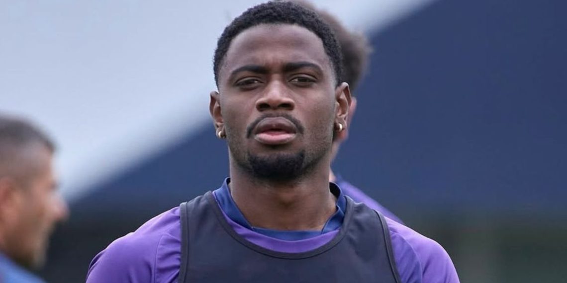 Athletico vira concorrente de gigante do Uruguai e entra em negociação por outro colombiano