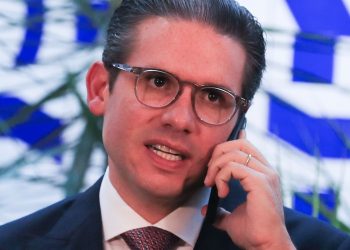 Proposta que acaba com jornada de trabalho 6×1 vai para a CCJ