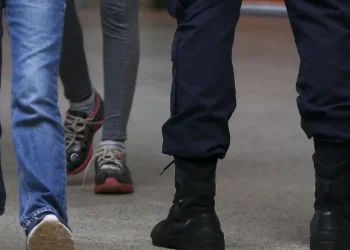 Justiça suspende regras de escolas cívico-militares em SP