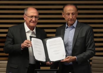 Alckmin diz que redução da jornada de trabalho é tendência mundial