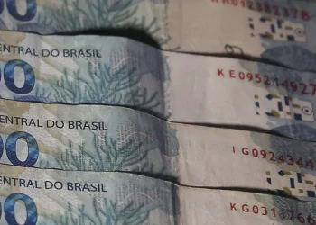 FGC aprova plano emergencial para cobrir rombo do Banco Master