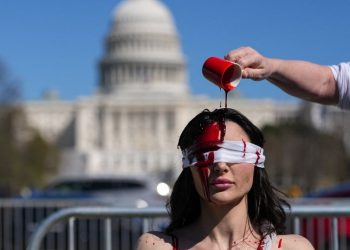 Manifestações anti-Trump reúnem milhões em diversas cidades dos EUA