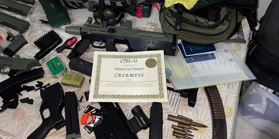 Casal suspeito de comprar material bélico impresso em 3D é alvo de operação em SFI