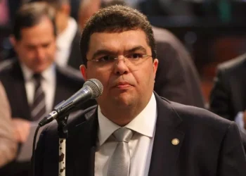 Deputado Chico Machado confirma candidatura ao mandato-tampão de governador