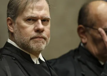 Toffoli se declara suspeito para julgar prisão de Vorcaro