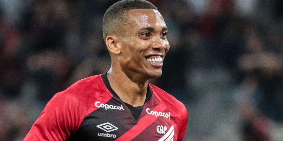 Campeão da Copa do Brasil, Madson tem rescisão com o Athletico publicada