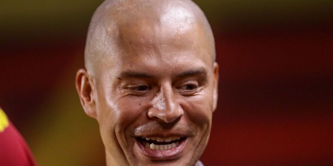 Ex-Coritiba, goleiro reforça time de Alex e “colônia” cresce