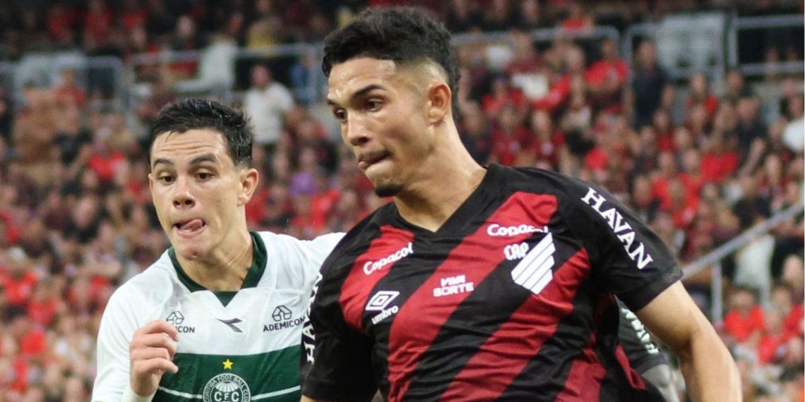 Zagueiro de 18 anos lidera estatísticas e se consolida no Athletico