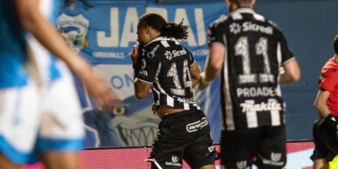 Com pênalti perdido, Londrina sucumbe e cai novamente para o Operário