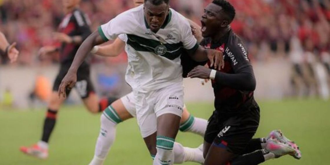 Athletico x Coritiba: Jacy acusa Viveros de agressão no Atletiba