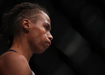 UFC Londres: Brasileira é cortada por falha na balança e faz adversária chorar