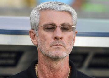 Athletico entrega até a alma, mas perde com erros primários de Zapelli a Odair