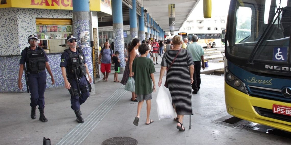 Guarda Civil aumenta efetivo nas rodoviárias de Campos e Jardim São Benedito