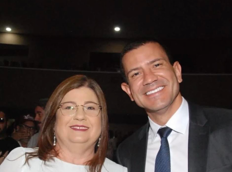 Rosinha nega apoio a Douglas Ruas e reforça alinhamento com Garotinho