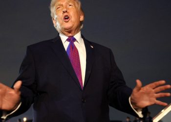 Trump recua e aceita suspender ataques ao Irã por duas semanas