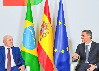 Brasil e Espanha assinam acordos sobre big techs e tecnologia digital