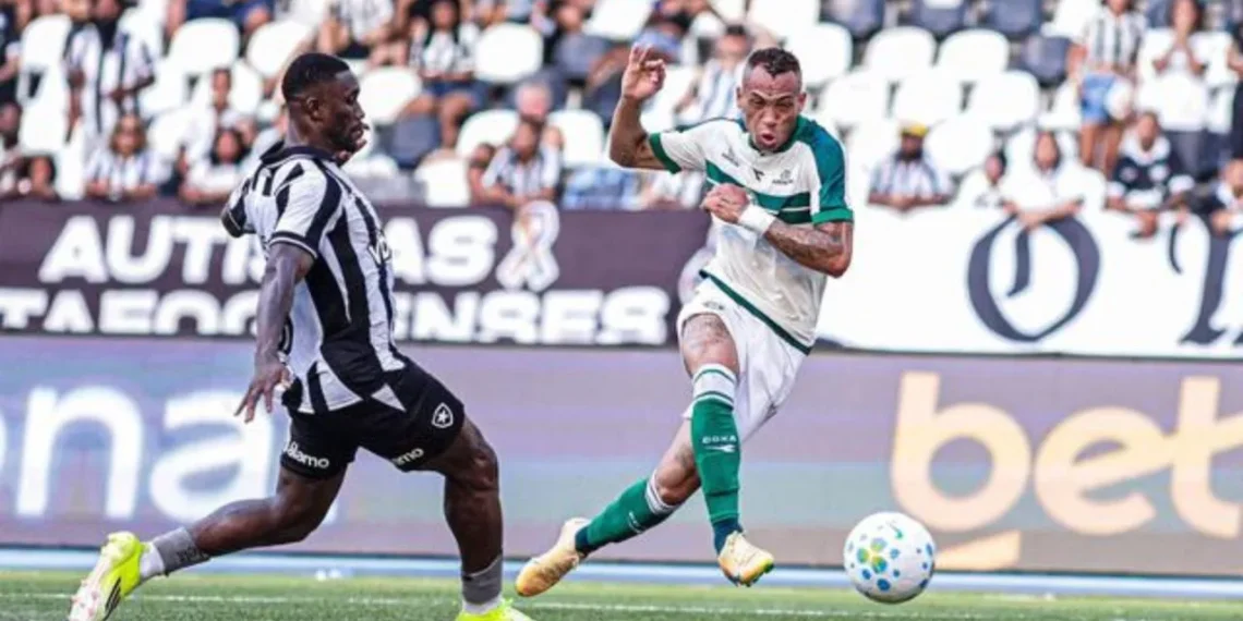 Coritiba vacila, aumenta jejum, mas evita o pior no Brasileirão
