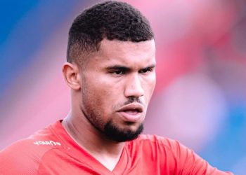 Mentalidade vitoriosa do Palmeiras ajuda zagueiro do Paraná Clube