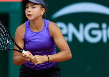 Eduarda Gomes é campeã do Roland Garros Júnior