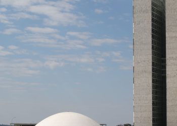 Câmara aprova texto que dá a ANP acesso a dados para combater fraudes