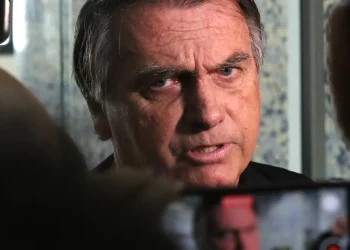 STM autoriza coleta de dados sobre trajetória de Bolsonaro no Exército